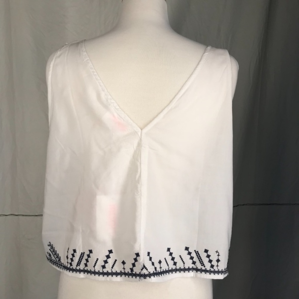 Urban Outfitters boho crop blouse NWT/ S - Picture 7 of 8